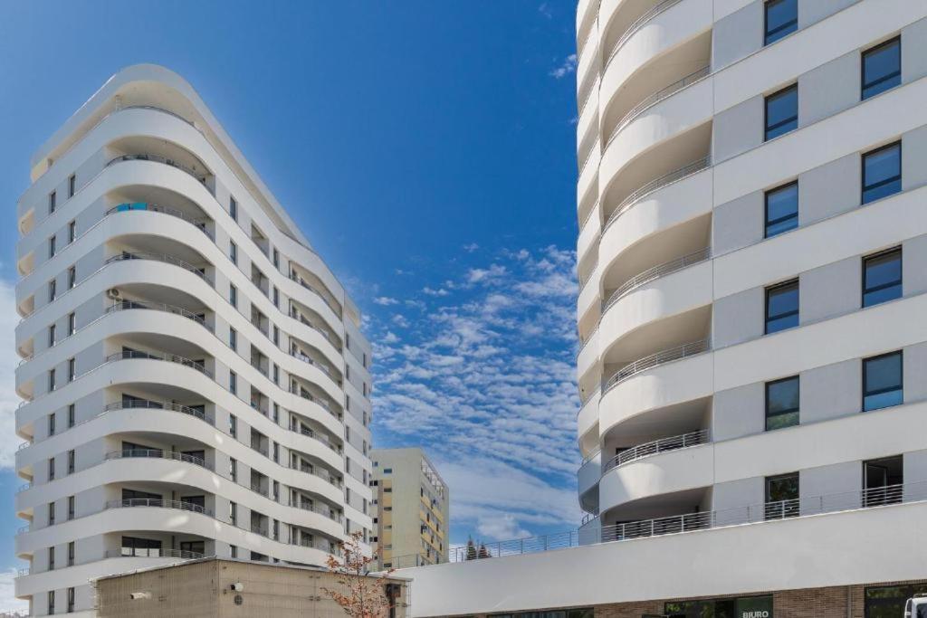 Sun Towers 52 Apartment *